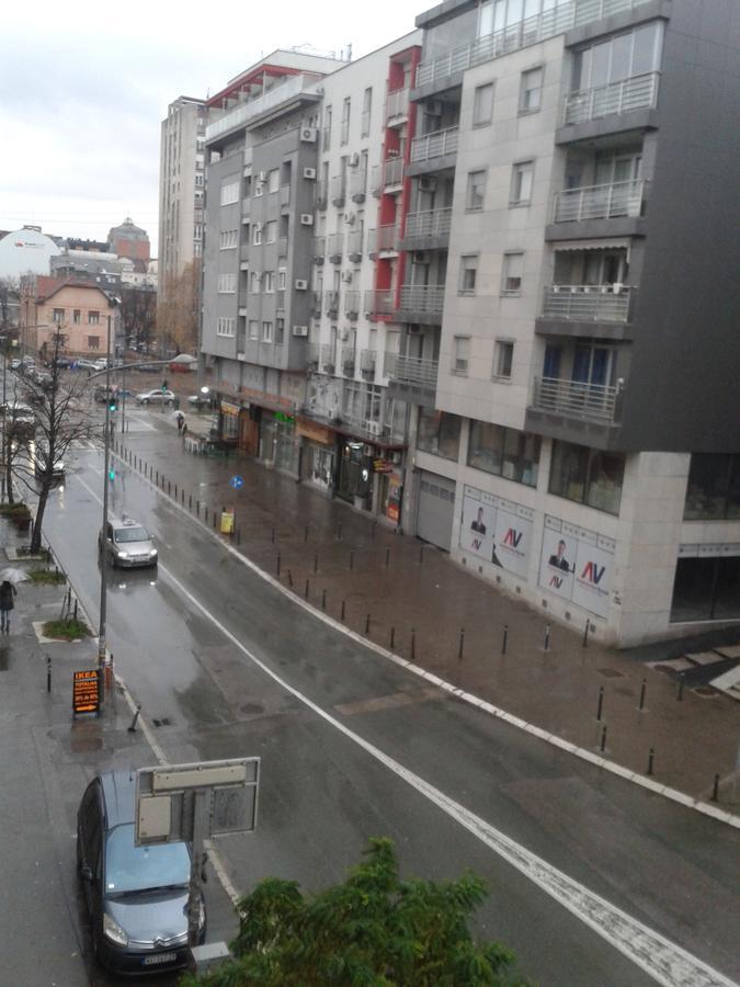 Central Apartment With Garage Novi Sad Ngoại thất bức ảnh