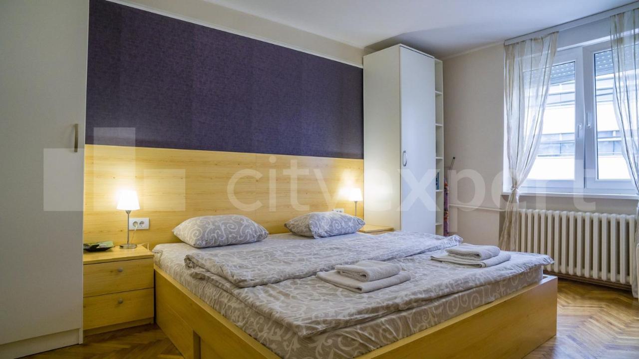 Central Apartment With Garage Novi Sad Ngoại thất bức ảnh